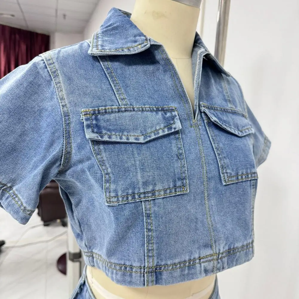 Button Closure Denim Set Short Sleeve Lapel V Neck Crop Top And High Waist Jean Skirt Shorts Set Summer Streetwear Suit
Button Closure Denim Set Short Sleeve Lapel V Neck Crop Top And High Waist Jean Skirt Shorts Set Summer Streetwear Suit