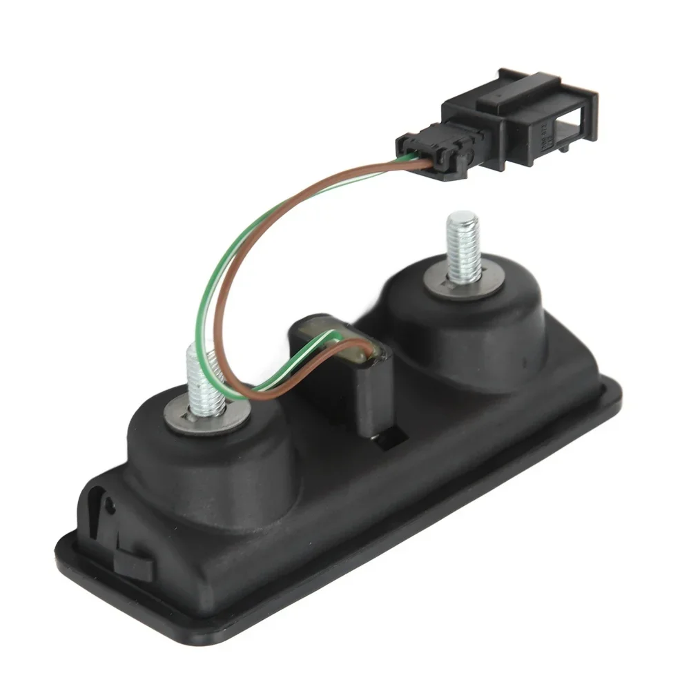 Rear Tailgate Boot Handle Switch Compatible with For Skoda For Fabia 2000 2008 Hatchback Model OEM Part 6Y0827574K
Rear Tailgate Boot Handle Switch Compatible with For Skoda For Fabia 2000 2008 Hatchback Model OEM Part 6Y0827574K