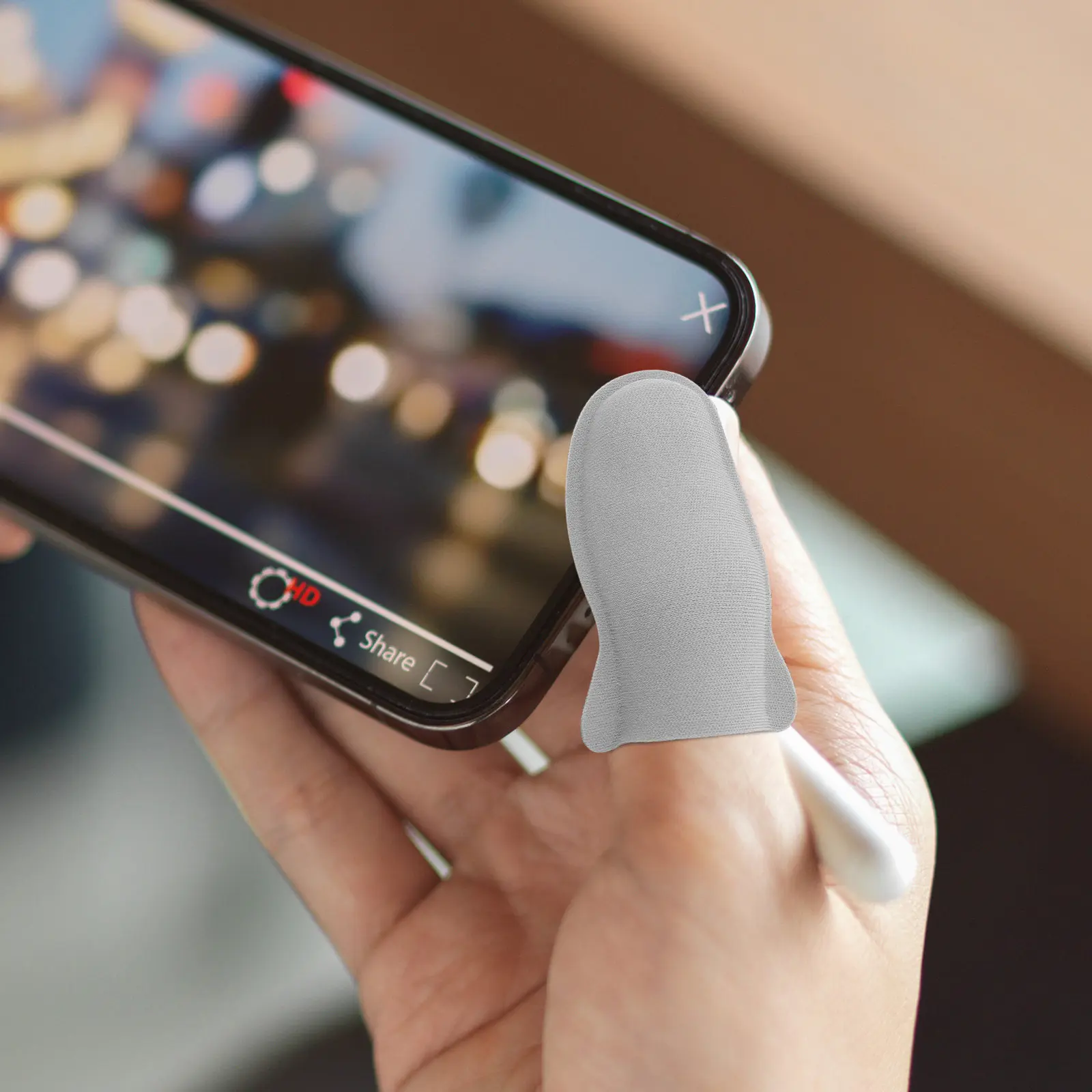 10Pcs Mobile Gaming Finger Sleeves Anti- for Racing Fighting Games Comfortable Reusable Finger Covers Enhanced Touch
10Pcs Mobile Gaming Finger Sleeves Anti- for Racing Fighting Games Comfortable Reusable Finger Covers Enhanced Touch