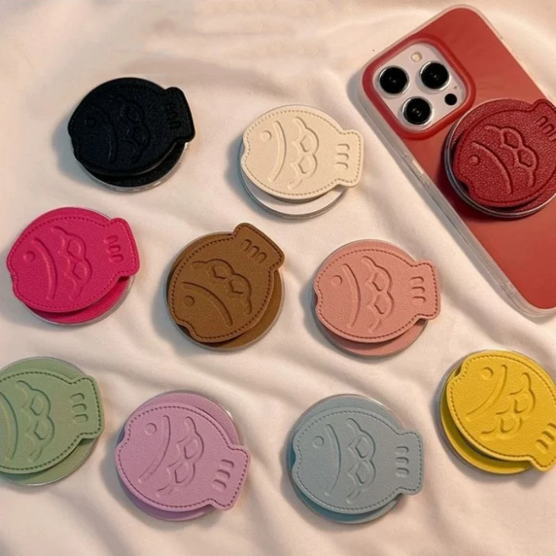 INS Cute 3D Taiyaki Fish Grip Holder Phone Case For Magsafe Griptok Holder Phone Finger Ring Stand Support For iPhone Girl Brack
INS Cute 3D Taiyaki Fish Grip Holder Phone Case For Magsafe Griptok Holder Phone Finger Ring Stand Support For iPhone Girl Brack