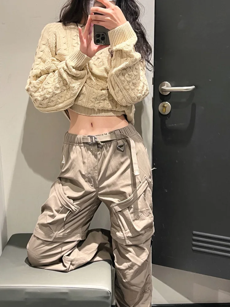 ACG Cargo Waterproof Outdoor Multi-ket Workwear Sports Casual Detachable Cuffed Long Pants Loose Fit Youth Faion
ACG Cargo Waterproof Outdoor Multi-ket Workwear Sports Casual Detachable Cuffed Long Pants Loose Fit Youth Faion