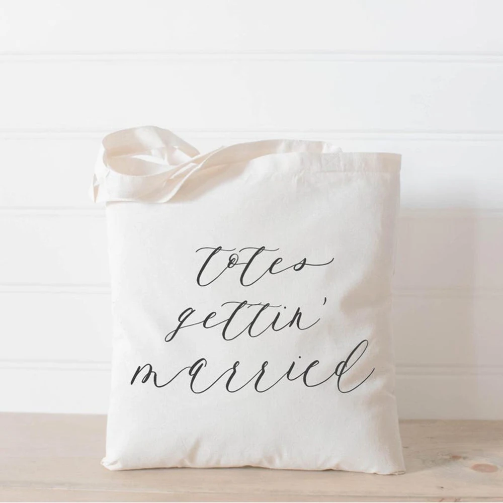 Durable Bride Beach Bag Personalized Multi Functional Canvas Tote Bride Tote Bag Wedding Bridal Shower Travel Shoulder Handbag
Durable Bride Beach Bag Personalized Multi Functional Canvas Tote Bride Tote Bag Wedding Bridal Shower Travel Shoulder Handbag