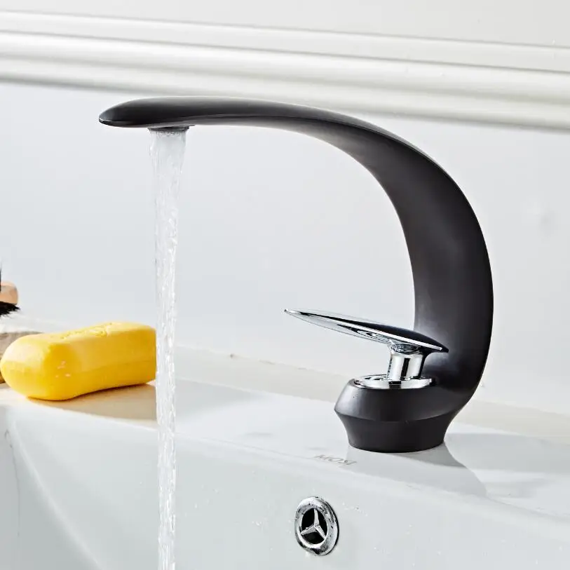 Basin Faucets Modern Bathroom Mixer Tap Hot and Cold Water Washbasin Faucet Single Handle Single Hole Brass Elegant Sink Crane
Basin Faucets Modern Bathroom Mixer Tap Hot and Cold Water Washbasin Faucet Single Handle Single Hole Brass Elegant Sink Crane