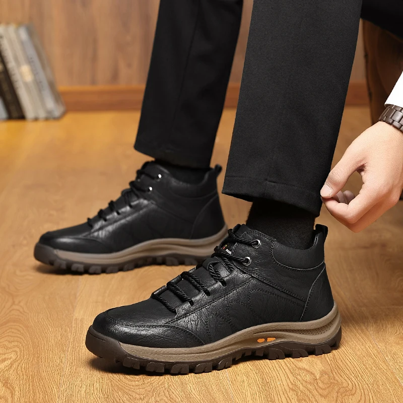 Cotton Shoes men Generation Snow Boots Velvet Thickened Boots high top Cold-Proof Warm Walking Men's cotton winter Boots
Cotton Shoes men Generation Snow Boots Velvet Thickened Boots high top Cold-Proof Warm Walking Men's cotton winter Boots