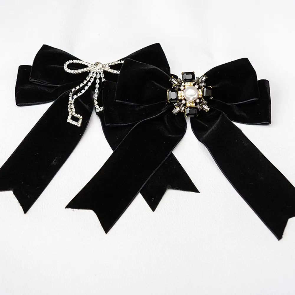 Черная мемориальная черная лента, брошь с бантом, бархатная винтажная брошь со стразами и кристаллами, ювелирные изделия, воротник-бабочка, зажим для галстука для женщин
Черная мемориальная черная лента, брошь с бантом, бархатная винтажная брошь со стразами и кристаллами, ювелирные изделия, воротник-бабочка, зажим для галстука для женщин