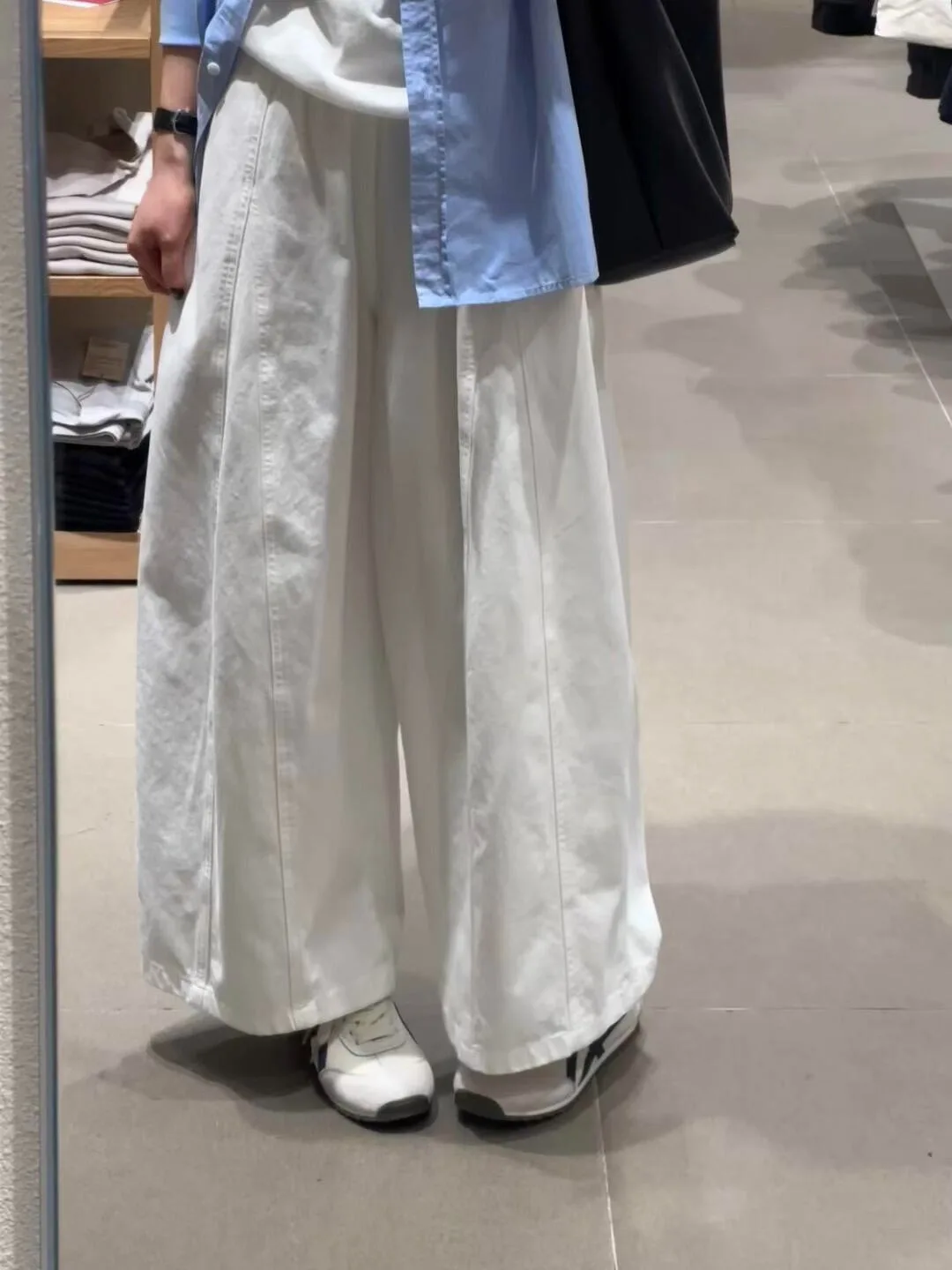 Ретро-японские брюки с высокой талией, свободные, широкие, женские, весна 2026, новые, эластичные, повседневные, мягкие, удобные, хлопковые
Ретро-японские брюки с высокой талией, свободные, широкие, женские, весна 2026, новые, эластичные, повседневные, мягкие, удобные, хлопковые