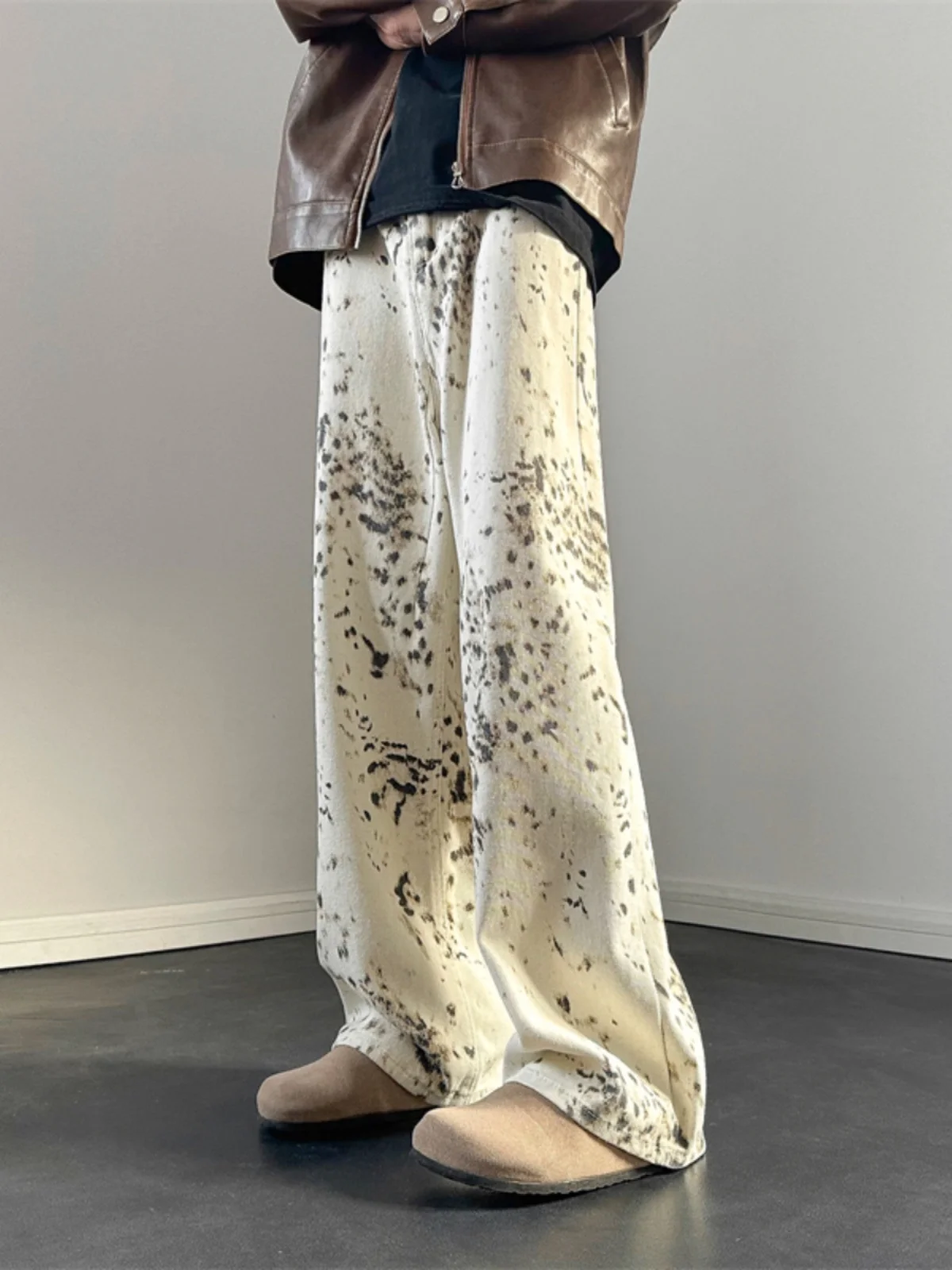 White Straight Leg Wide Leg Workwear Jeans Men's Autumn Winter Slimming Micro Flared Trousers Hiphop American Leopard Print
White Straight Leg Wide Leg Workwear Jeans Men's Autumn Winter Slimming Micro Flared Trousers Hiphop American Leopard Print