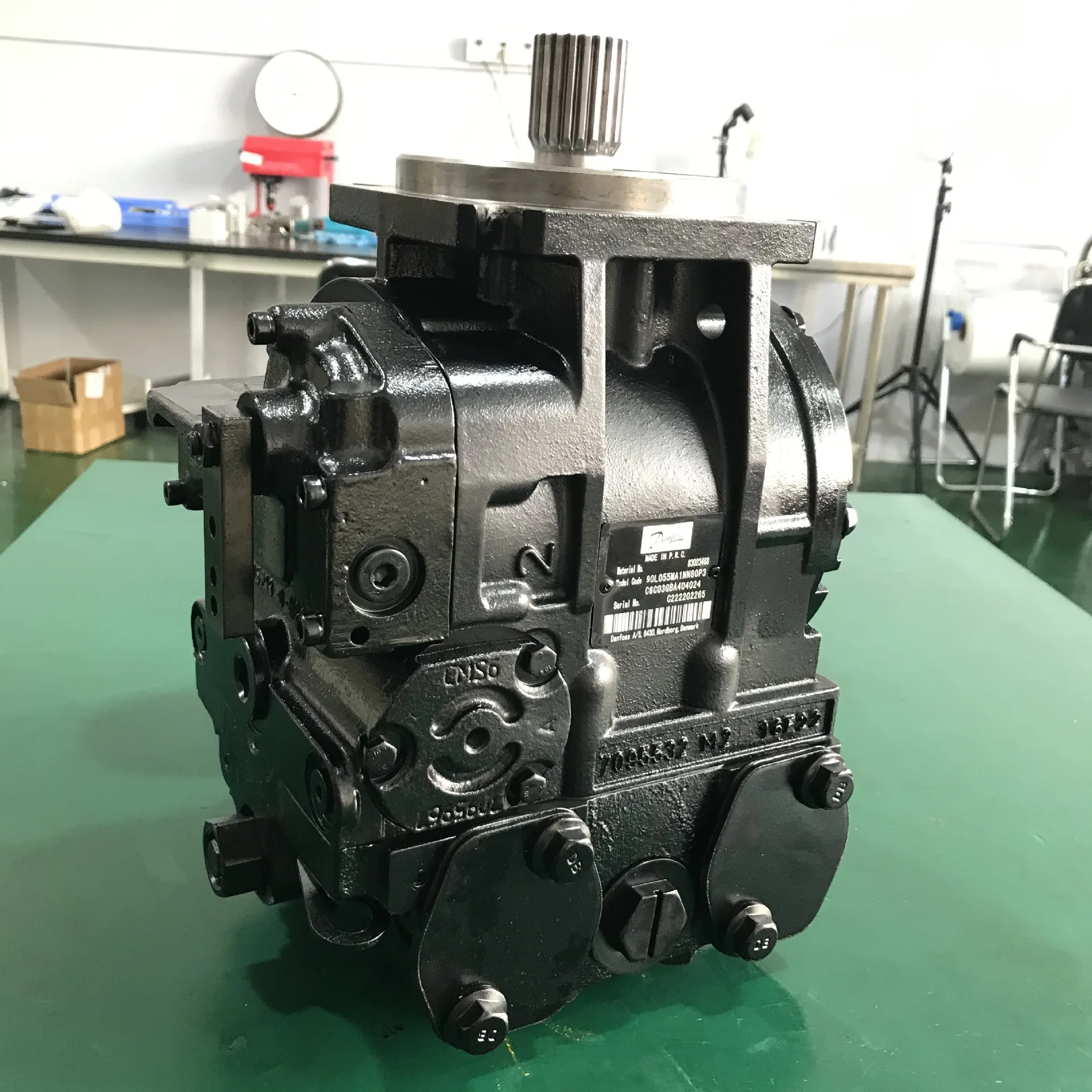 90L055MA1BC80P3C6C03 closed piston pump, variable piston pump, Danfoss dan foss