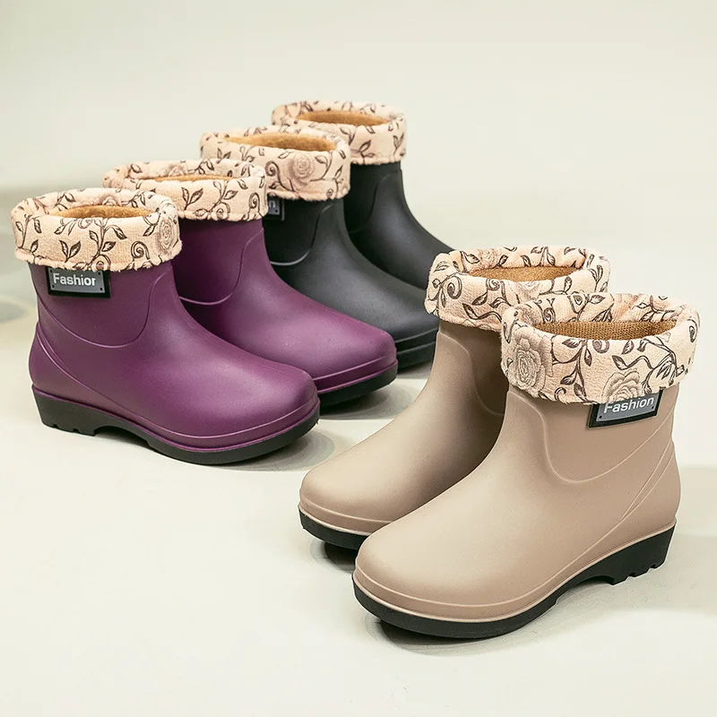 Korean Style Short Tube Work Boots Women's Rain Shoes Lightweight Warm Fashionable Kitchen Slip-On Shoe Covers for Spring
Korean Style Short Tube Work Boots Women's Rain Shoes Lightweight Warm Fashionable Kitchen Slip-On Shoe Covers for Spring