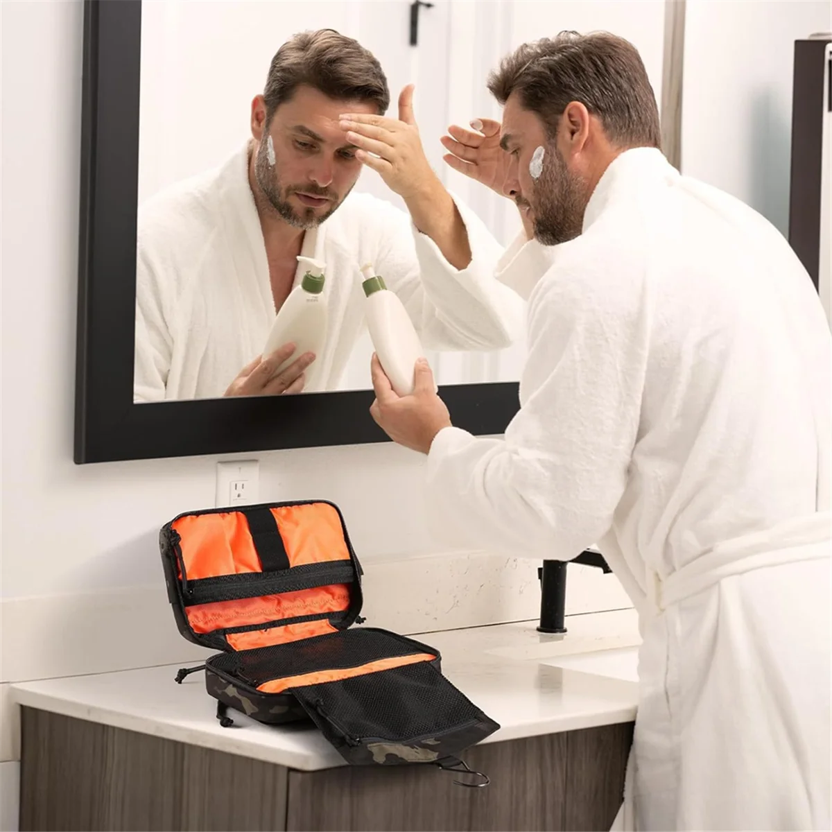 Travel Waterproof Toiletry Bag Travel Shower Bag Portable Storage Travel Toiletry BagJKL
Travel Waterproof Toiletry Bag Travel Shower Bag Portable Storage Travel Toiletry BagJKL