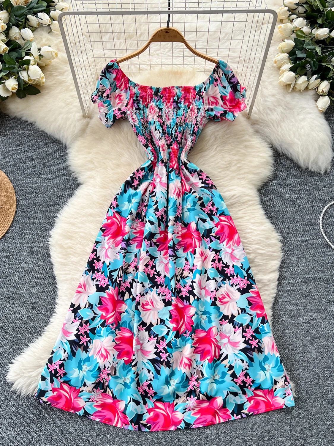 Fashion One-word Shoulder Puff Sleeve Floral Dress Women's 2025 Summer Slim Long Dress Boho Beach Holiday Y2k
Fashion One-word Shoulder Puff Sleeve Floral Dress Women's 2025 Summer Slim Long Dress Boho Beach Holiday Y2k