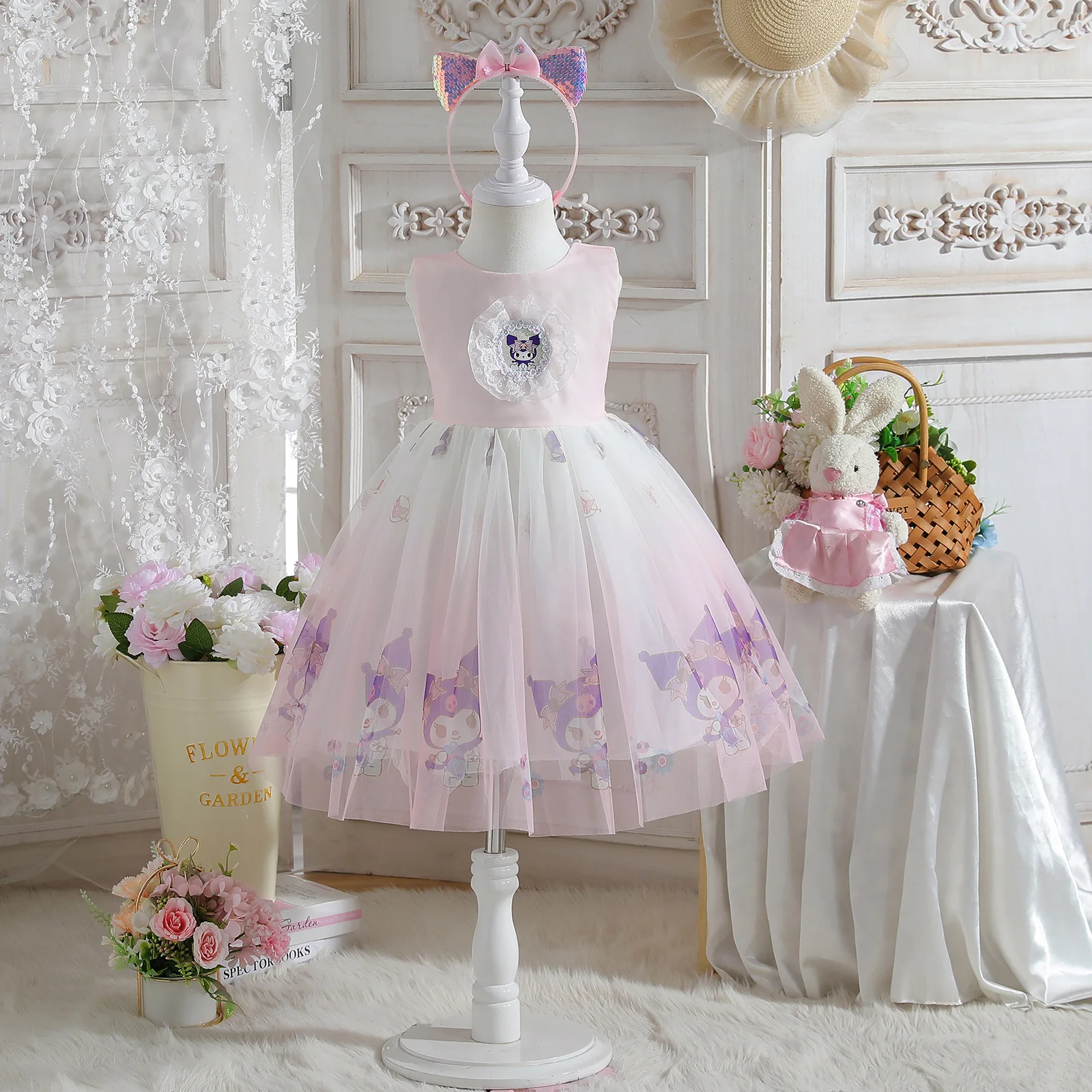 Sanrio Kuromi Children Dresses 2024 Summer Baby Girls Clothes Sleeveless Cartoon Bow Mesh Princess Dress Kids Party Ball Gown
Sanrio Kuromi Children Dresses 2024 Summer Baby Girls Clothes Sleeveless Cartoon Bow Mesh Princess Dress Kids Party Ball Gown