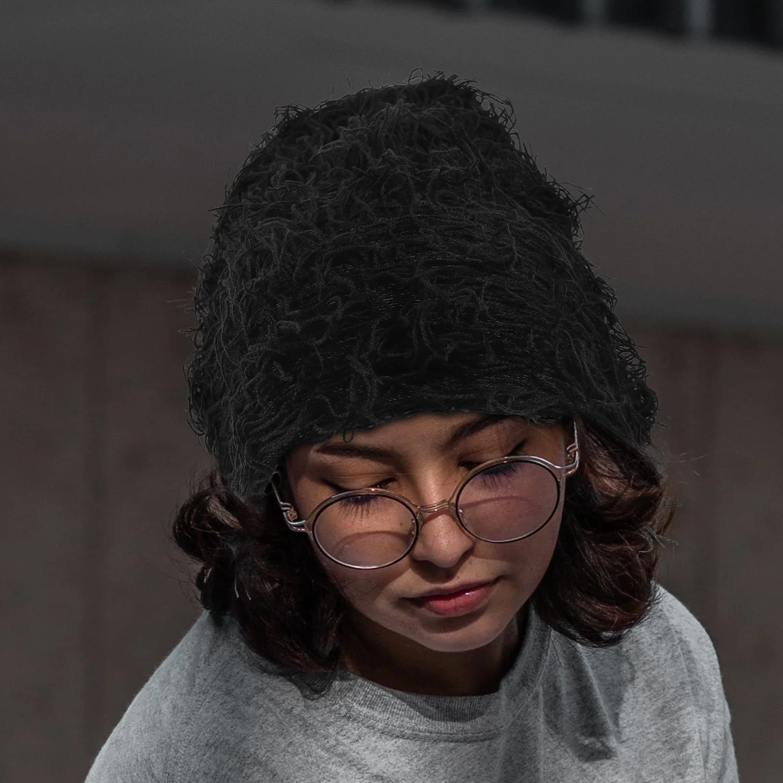 Warm Women Beanie Hat Soft Knitted Yarn Cap for Daily Use Trendy Minimalist Design Comfortable Fit Perfect Gift for Family and
Warm Women Beanie Hat Soft Knitted Yarn Cap for Daily Use Trendy Minimalist Design Comfortable Fit Perfect Gift for Family and