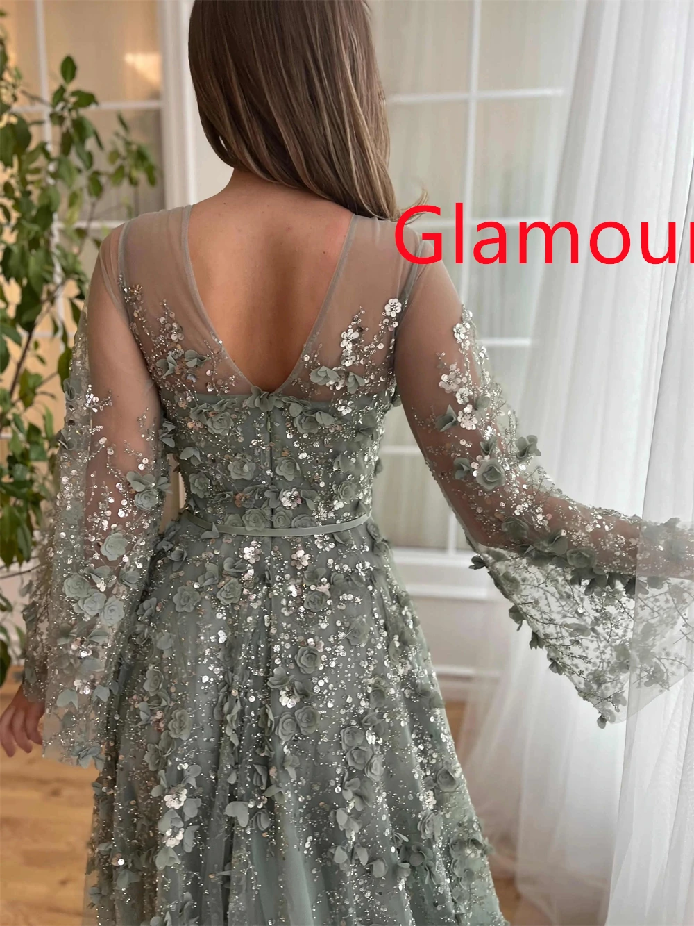 Customized Charming Tulle Evening Dress Formal V-Neck Long Sleeves Prom Dress Temperament Sweep Train Bespoke Occasion Gowns
Customized Charming Tulle Evening Dress Formal V-Neck Long Sleeves Prom Dress Temperament Sweep Train Bespoke Occasion Gowns