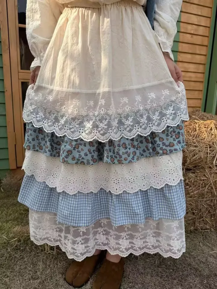 Vintage Ruffled Cotton Long Cake Skirts Women Japanese Mori Girl Elastic Waist Loose Kawaii Midi Skirt Faldas Mujer
Vintage Ruffled Cotton Long Cake Skirts Women Japanese Mori Girl Elastic Waist Loose Kawaii Midi Skirt Faldas Mujer