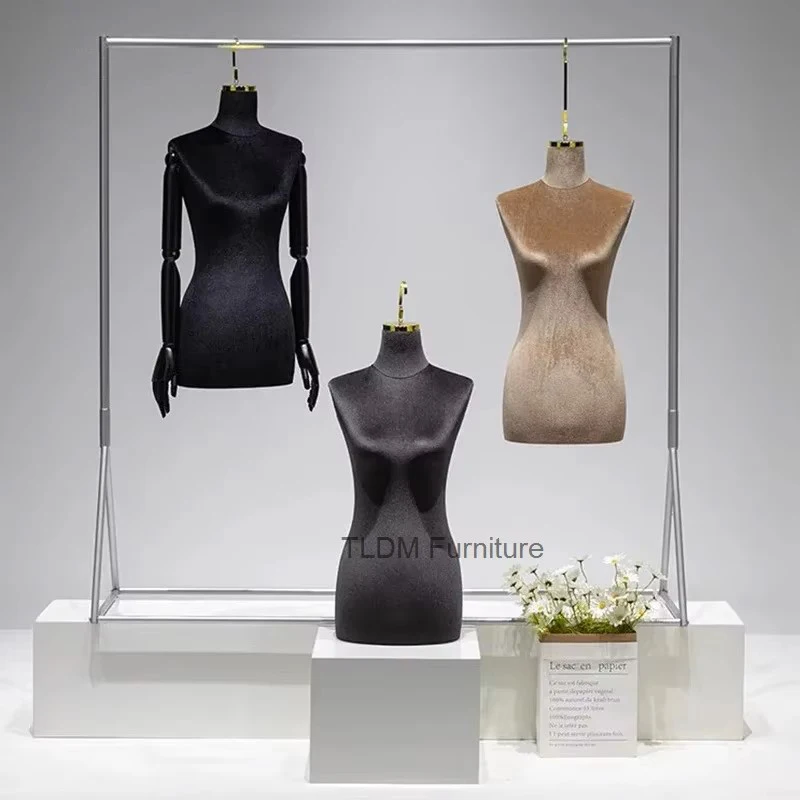 Clothing Store Wedding Dress Mannequins Props Women's Clothing Window Hanging Mannequin Display Rack Sewing Supplies H
Clothing Store Wedding Dress Mannequins Props Women's Clothing Window Hanging Mannequin Display Rack Sewing Supplies H