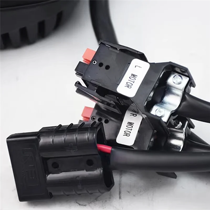 Classy-24V 50AMP Electric Wheelchair Controller Joystick With USB Port Replacement For PG VSI Integrated Controller D5306
Classy-24V 50AMP Electric Wheelchair Controller Joystick With USB Port Replacement For PG VSI Integrated Controller D5306