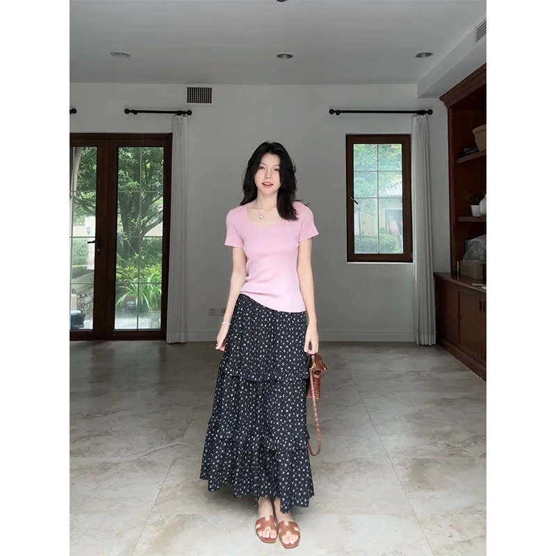 Co99 Woolen Short Sleeve U-Neck Printed Cake Ruffle Skirt Casual Style Women's Fashion Set Summer Collection G925G09228
Co99 Woolen Short Sleeve U-Neck Printed Cake Ruffle Skirt Casual Style Women's Fashion Set Summer Collection G925G09228