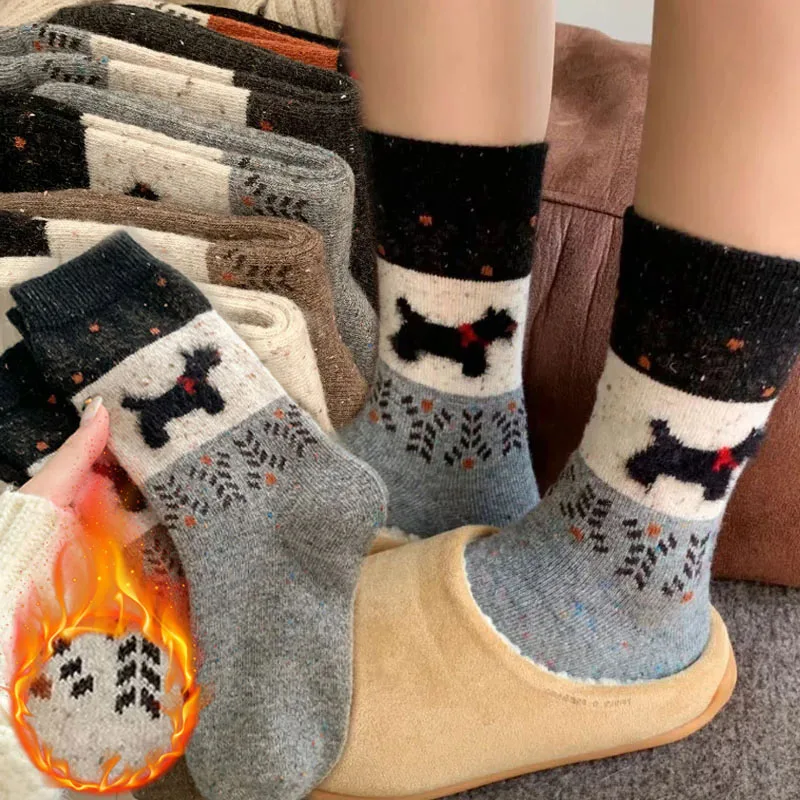 Vintage Cartoon Dog Pattern Plush Women's Socks Harajuku Breathable Autumn Winter Mid-tube Socks Soft Christmas Gifts Stockings
Vintage Cartoon Dog Pattern Plush Women's Socks Harajuku Breathable Autumn Winter Mid-tube Socks Soft Christmas Gifts Stockings