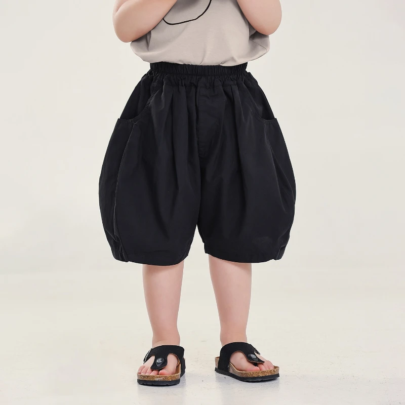 2026 Hot Selling Summer Clothing New Children's Cotton Solid Color Curved Knife Five Quarter Pants
2026 Hot Selling Summer Clothing New Children's Cotton Solid Color Curved Knife Five Quarter Pants