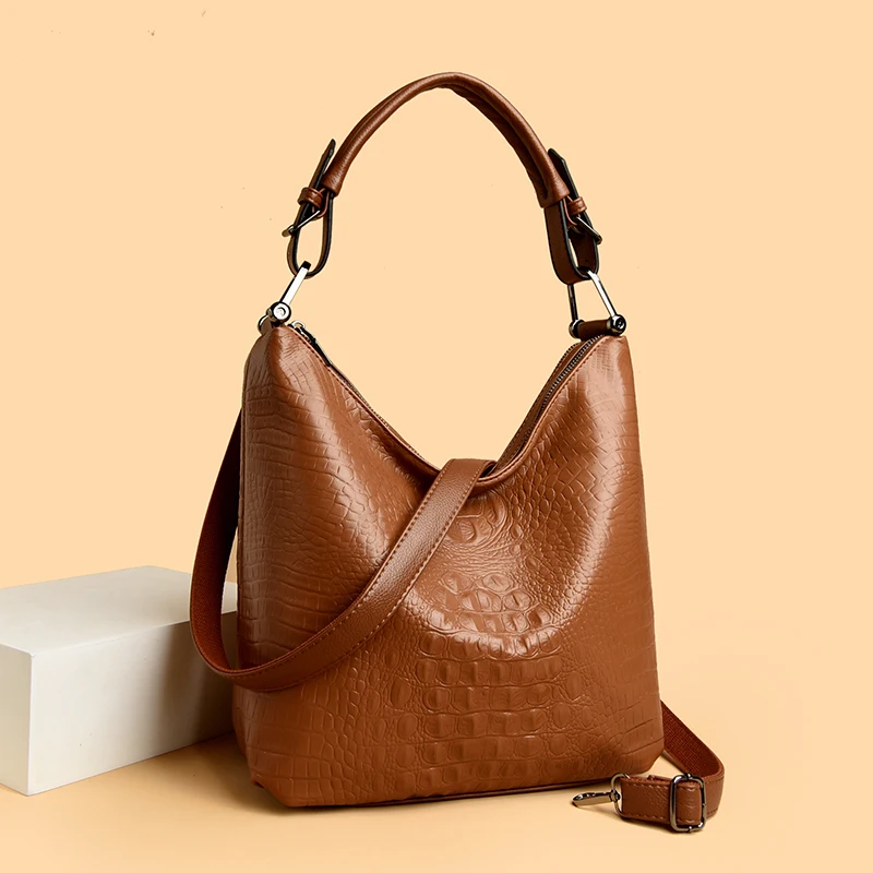 Luxury Designer Handbag Brand 2025 High Quality Soft Leather Shoulder Crossbody Bag for Women Bag Large Capacity Leisure Handbag
Luxury Designer Handbag Brand 2025 High Quality Soft Leather Shoulder Crossbody Bag for Women Bag Large Capacity Leisure Handbag