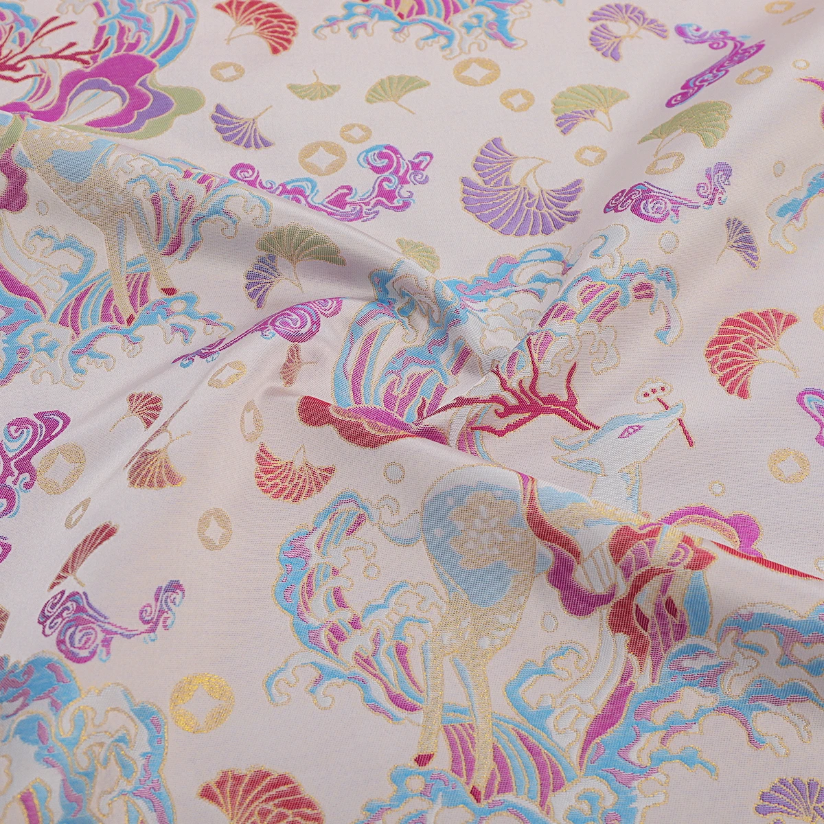 Elk pattern jacquard embroidery home textile brocade fabrics for sewing cheongsam kimono bag diy accessories fabric
Elk pattern jacquard embroidery home textile brocade fabrics for sewing cheongsam kimono bag diy accessories fabric