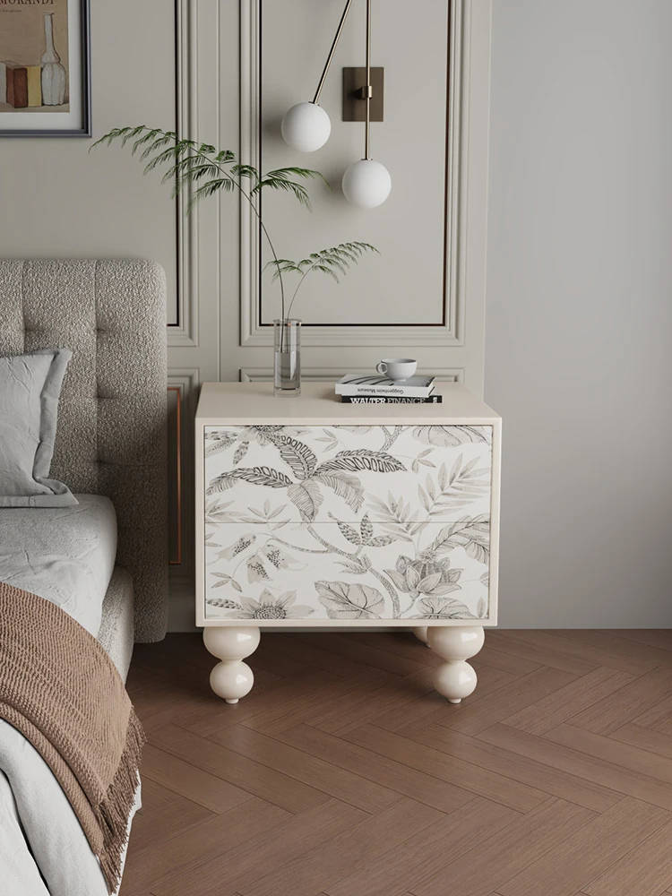 French retro solid wood bedside table, bedroom, living room, cream wind side table, storage cabinet, side table, bedside table
French retro solid wood bedside table, bedroom, living room, cream wind side table, storage cabinet, side table, bedside table