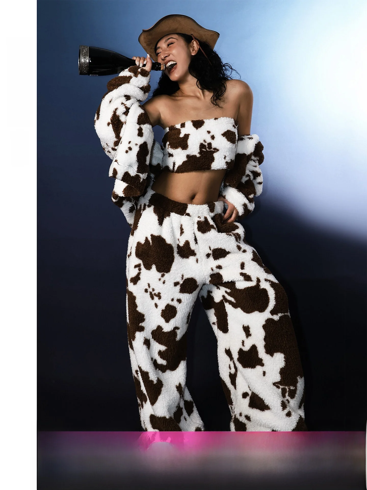 Yikukuu Winter Vintage Double-Sided Fleece Warmth Loose Wide Leg Casual Pants Set High Waist Zipper Closure Full Body Fluffy
Yikukuu Winter Vintage Double-Sided Fleece Warmth Loose Wide Leg Casual Pants Set High Waist Zipper Closure Full Body Fluffy