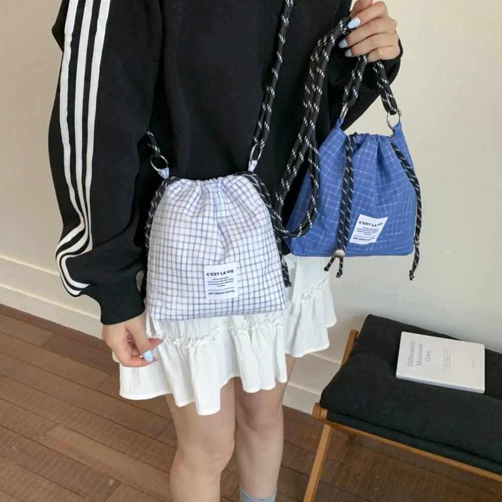 Small Korean Drawstring Bucket Bag Light Weight Plaid Nylon Crossbody Bag Casual Leisure Women's Handbags Summer
Small Korean Drawstring Bucket Bag Light Weight Plaid Nylon Crossbody Bag Casual Leisure Women's Handbags Summer
