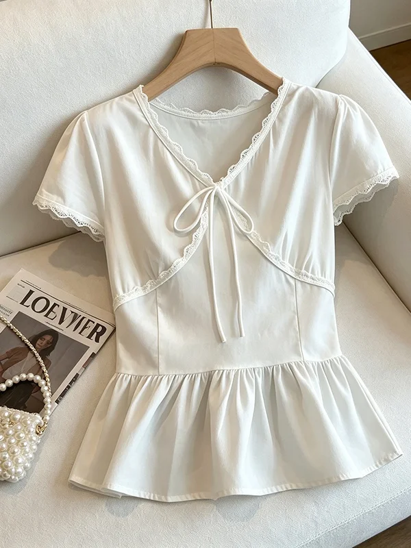plus Size Summer Design Sense Blouse V Neck Ruffle Sleeve Slimming Belly Cover Women's Shirt Korean Style Bubble Sleeve Short...
plus Size Summer Design Sense Blouse V Neck Ruffle Sleeve Slimming Belly Cover Women's Shirt Korean Style Bubble Sleeve Short...
