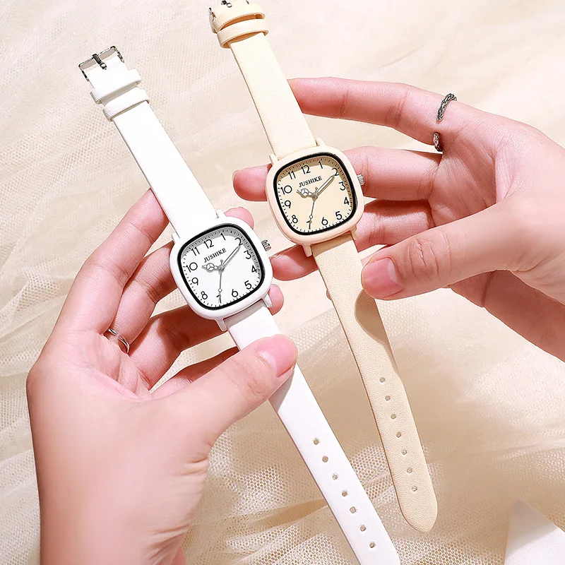 Retro Square Ladies Watch College Ins Style Minimalist Elegant Quartz Wristwatch For Teenage Students Girls Female Clock
Retro Square Ladies Watch College Ins Style Minimalist Elegant Quartz Wristwatch For Teenage Students Girls Female Clock