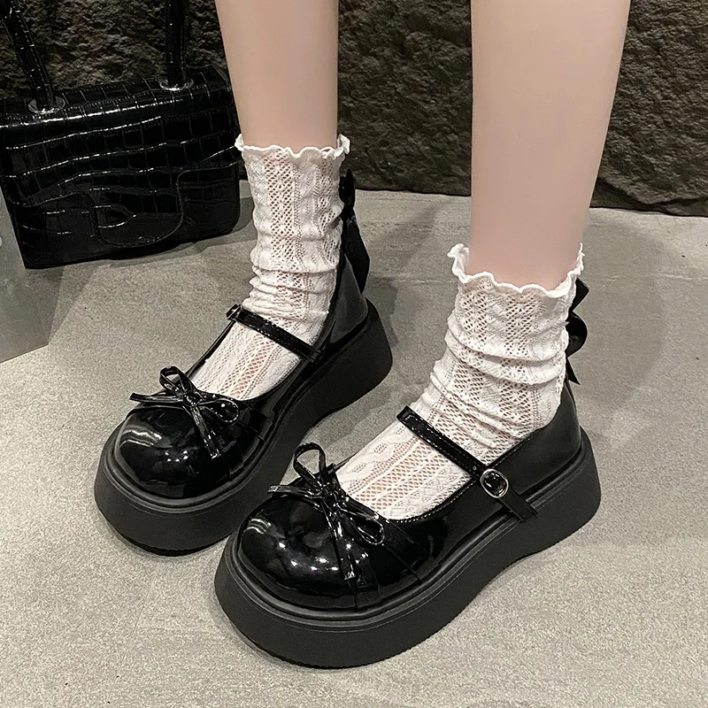 Elegant Bow Leather Shoes for Women, New Spring/Autumn 2026 School-style Soft-soled Loafers, Single Shoes for Women's Fashion
Elegant Bow Leather Shoes for Women, New Spring/Autumn 2026 School-style Soft-soled Loafers, Single Shoes for Women's Fashion