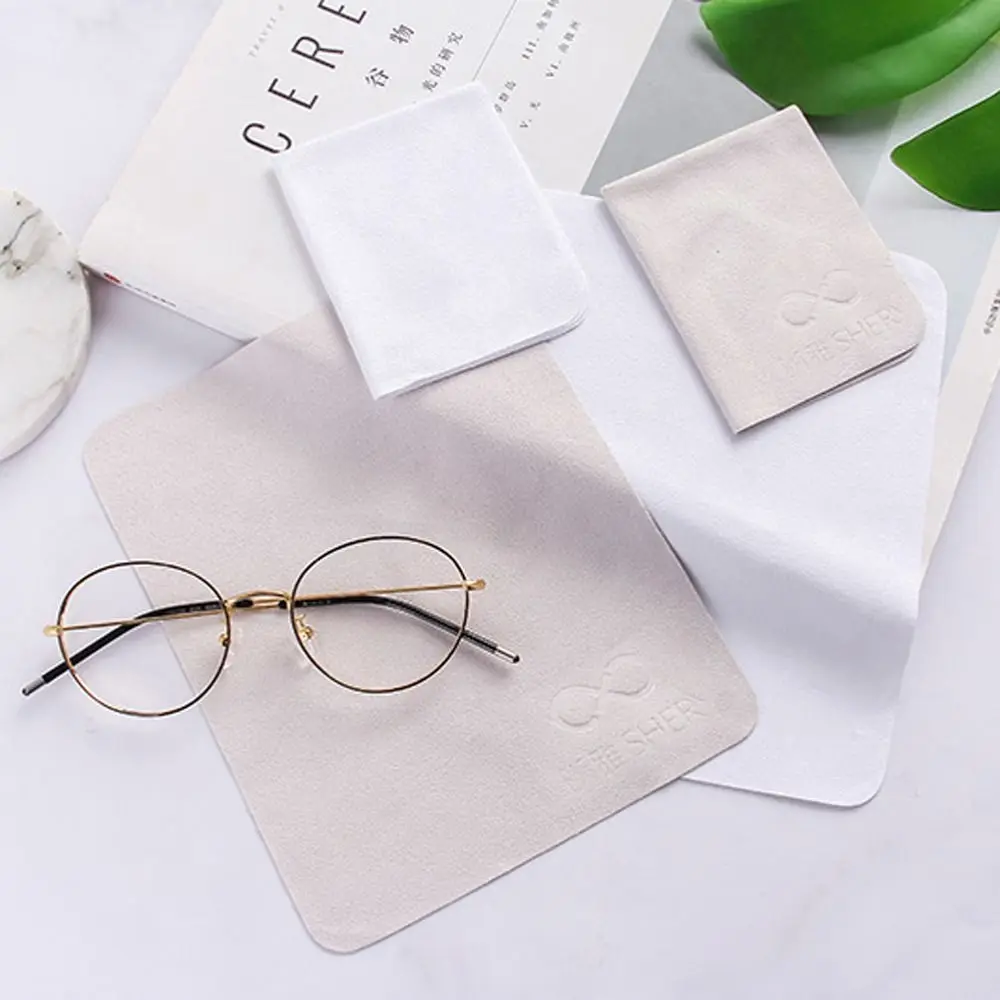 10Pcs Letter Glasses Cleaner Cloth Solid Color Suede Lens Cleaner Cloth Lens Phone Screen Microfiber Sunglasses Cleaning Wipes
10Pcs Letter Glasses Cleaner Cloth Solid Color Suede Lens Cleaner Cloth Lens Phone Screen Microfiber Sunglasses Cleaning Wipes