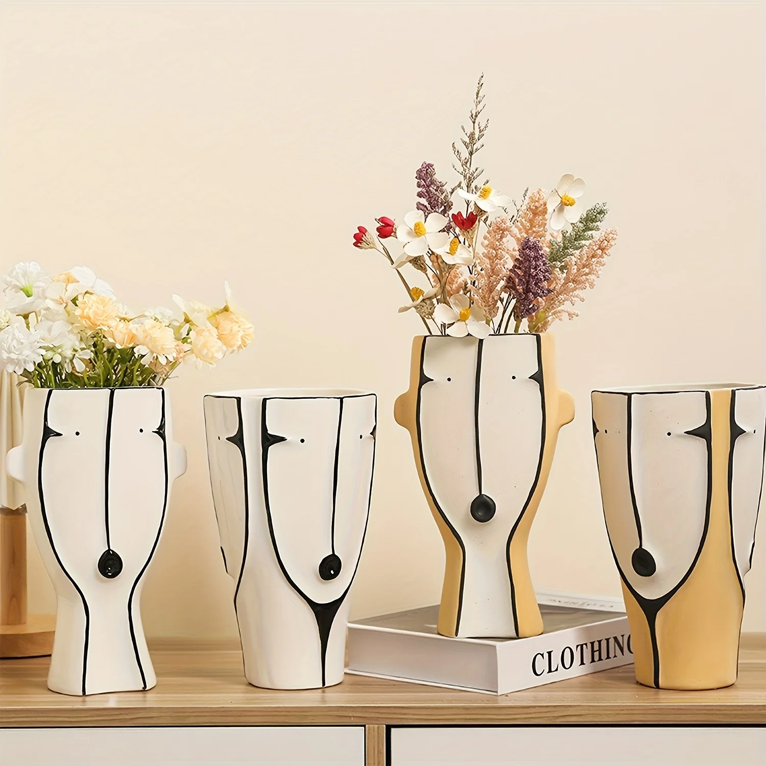 Nordic Art Vase Ceramic Home Decor Creative Flower Pot Living Room Decoration Wholesale
Nordic Art Vase Ceramic Home Decor Creative Flower Pot Living Room Decoration Wholesale