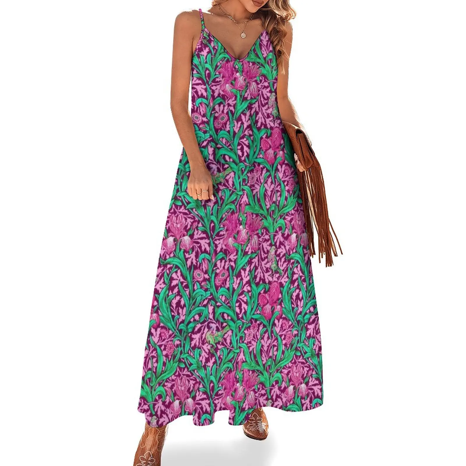 William Morris Irises, Fuchsia Pink and Wine Sleeveless Dress wedding guest dress 2025 Elegant gowns Dress
William Morris Irises, Fuchsia Pink and Wine Sleeveless Dress wedding guest dress 2025 Elegant gowns Dress