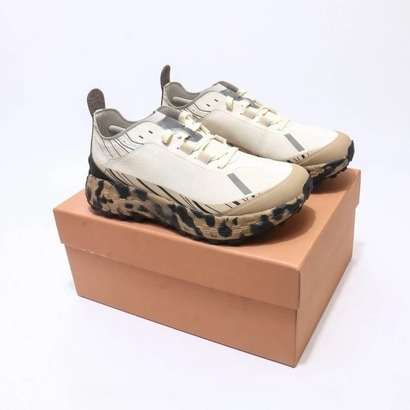 2026 New Luxury Hiking Sneakers For Men Women Anti Slip Man Shoes Mountain Unisex Climbing Shoes Men Wearable Outdoor Shoes Men
2026 New Luxury Hiking Sneakers For Men Women Anti Slip Man Shoes Mountain Unisex Climbing Shoes Men Wearable Outdoor Shoes Men