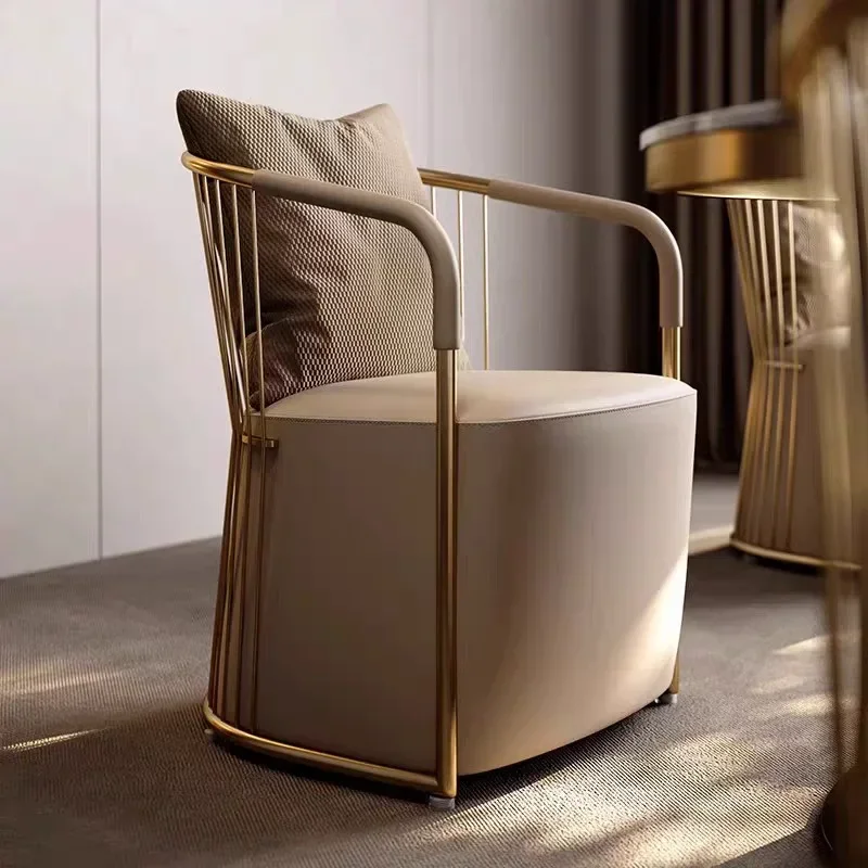 Italian light luxury tea chair master chair villa living room high sense
Italian light luxury tea chair master chair villa living room high sense