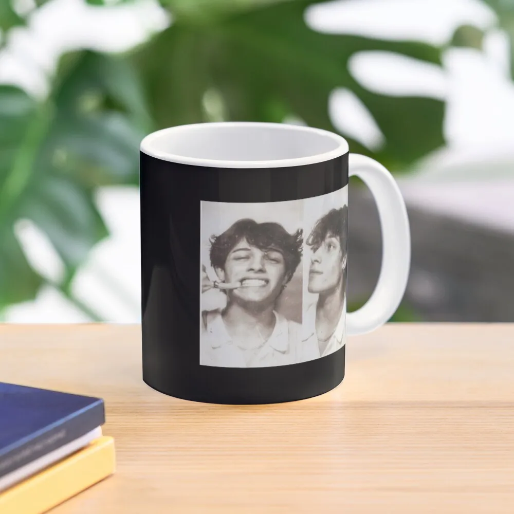 christopher sturniolo Coffee Mug Original Breakfast Cups Tea And Cups Ceramic Cups Creative Mug
christopher sturniolo Coffee Mug Original Breakfast Cups Tea And Cups Ceramic Cups Creative Mug