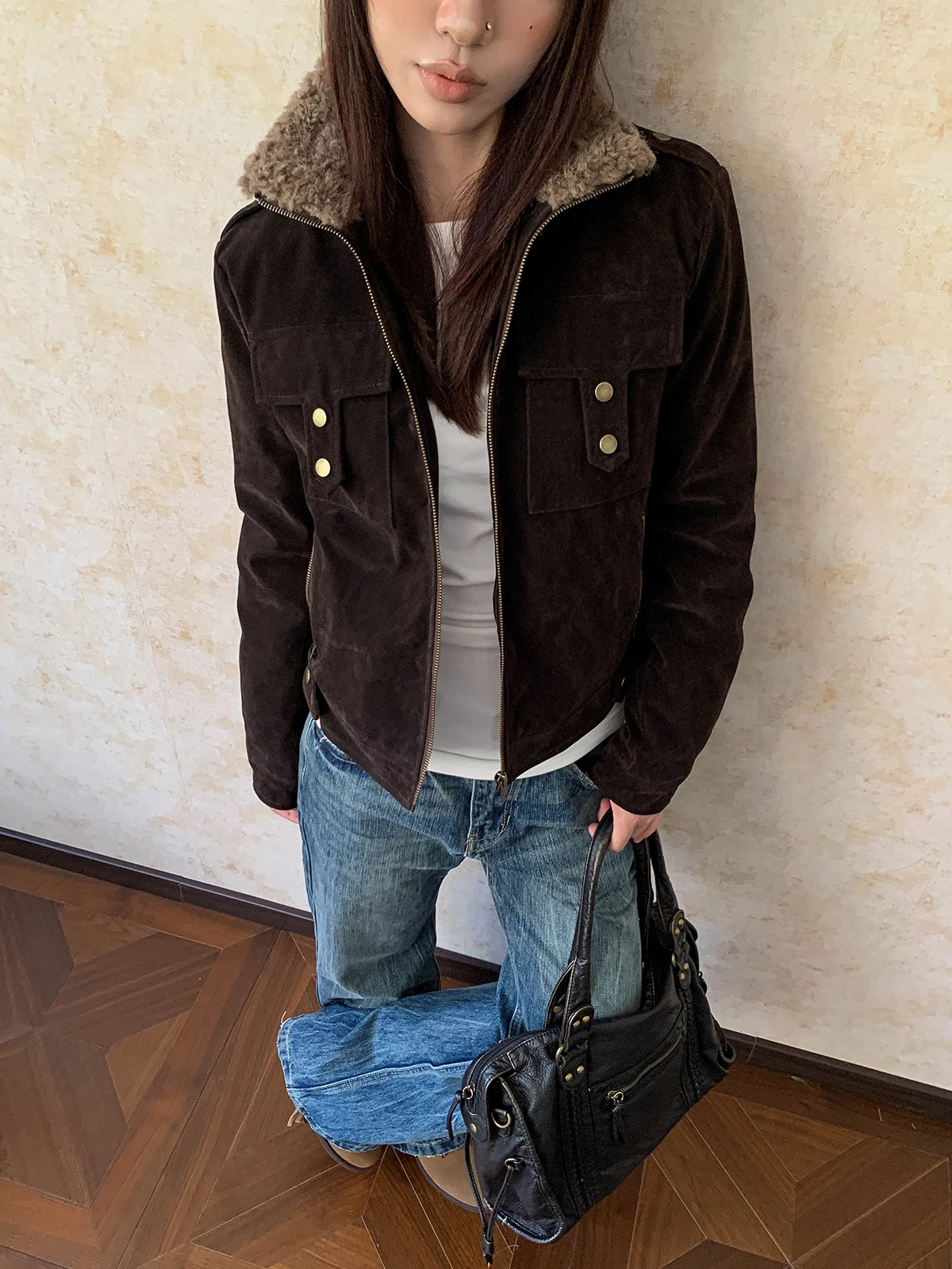 Aket American Street Sle ort Cotton Jaet Women's Slim Fit Cotton Workwear Coat with Polyester Fiber Filling
Aket American Street Sle ort Cotton Jaet Women's Slim Fit Cotton Workwear Coat with Polyester Fiber Filling