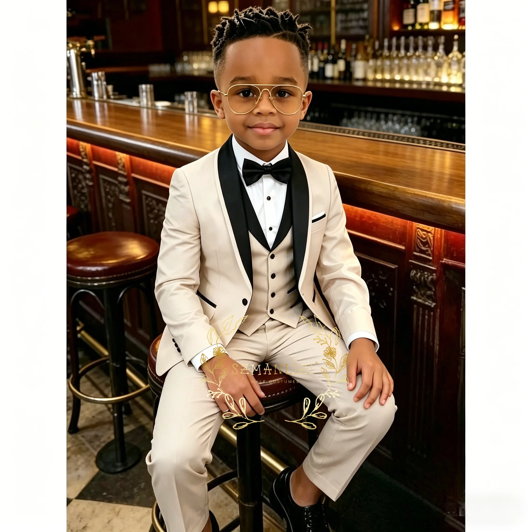 2026 Flower Boy's Suits 3 Pieces Beige Wedding Suits For Kid Shawl Lapel Children Formal Party Prom Wear Ensembles De Blazers
2026 Flower Boy's Suits 3 Pieces Beige Wedding Suits For Kid Shawl Lapel Children Formal Party Prom Wear Ensembles De Blazers