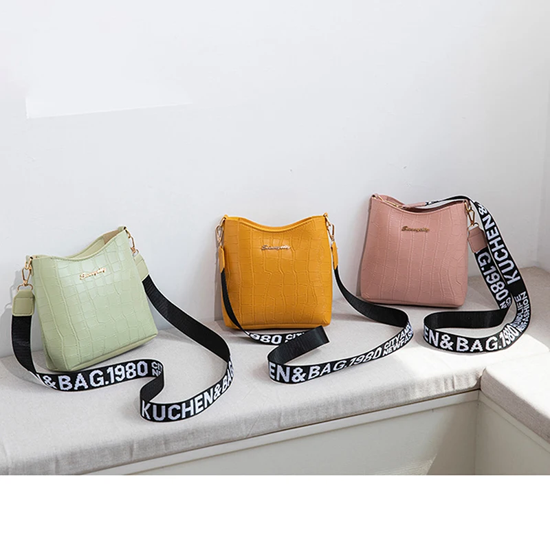 2023 Women Messenger Bags Crocodile Pu Leather Female Crossbody Shoulder Hand Bags For Women High Quality Ladies Handbags
2023 Women Messenger Bags Crocodile Pu Leather Female Crossbody Shoulder Hand Bags For Women High Quality Ladies Handbags