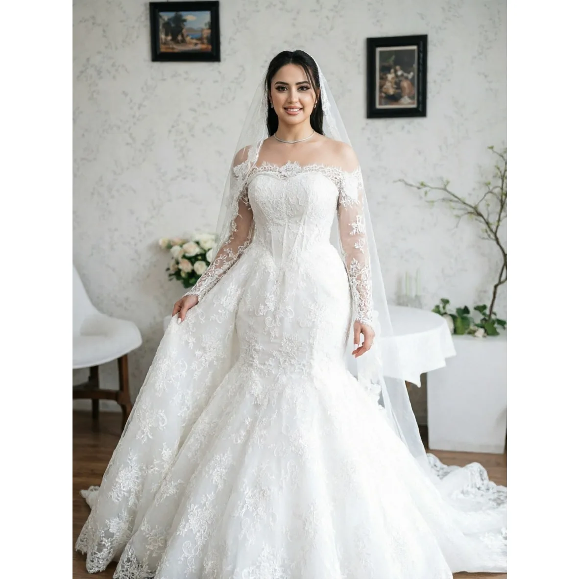 Customized Romantic Lace Off Shoulder Ball Gown Wedding Dress Princess Long Sleeves Applique Tulle Bridal Gown Robe De Mariée
Customized Romantic Lace Off Shoulder Ball Gown Wedding Dress Princess Long Sleeves Applique Tulle Bridal Gown Robe De Mariée