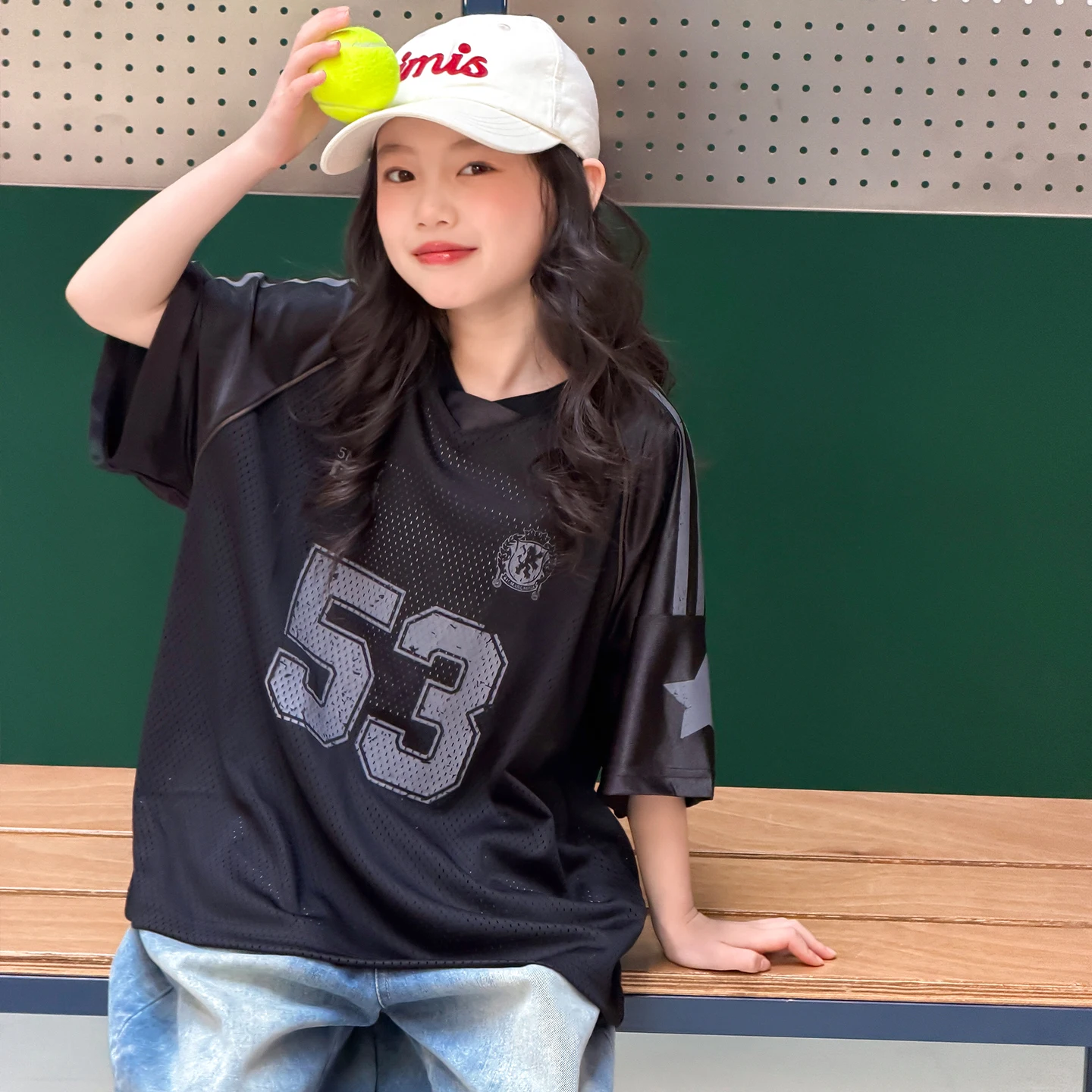 New Style Girls' Short Sleeve T-Shirt Trendy Summer Wear for Kids Super Cute and Stylish Lightweight Top
New Style Girls' Short Sleeve T-Shirt Trendy Summer Wear for Kids Super Cute and Stylish Lightweight Top