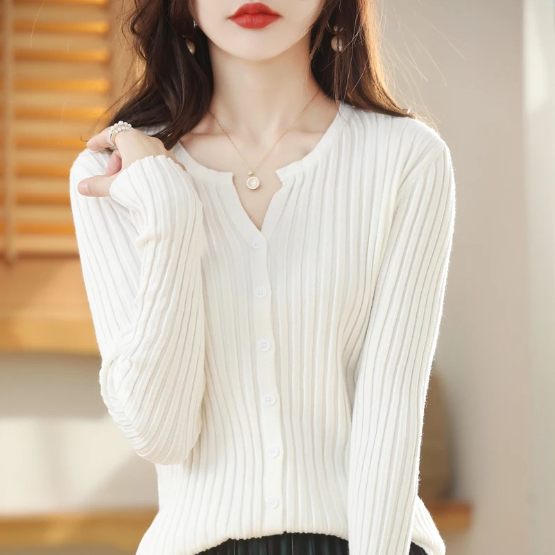 Вязаный свитер-кардиган для женщин, модный белый вязаный кардиган с круглым вырезом, женские топы с длинными рукавами, женская одежда, свитера Q3361
Вязаный свитер-кардиган для женщин, модный белый вязаный кардиган с круглым вырезом, женские топы с длинными рукавами, женская одежда, свитера Q3361
