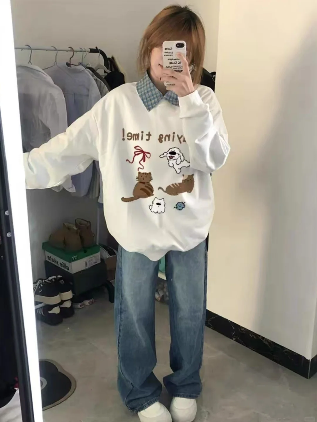 Корейская женская толстовка свободного кроя с круглым вырезом, на флисовой подкладке, утепленная, для ранней осени, новая модель, плотная, с мультяшным принтом
Корейская женская толстовка свободного кроя с круглым вырезом, на флисовой подкладке, утепленная, для ранней осени, новая модель, плотная, с мультяшным принтом