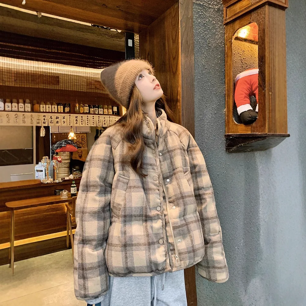 retro grid short style cotton-padded jacket Women's winter new model thicken keep warm shorty puffer jacket fashionable casual
retro grid short style cotton-padded jacket Women's winter new model thicken keep warm shorty puffer jacket fashionable casual