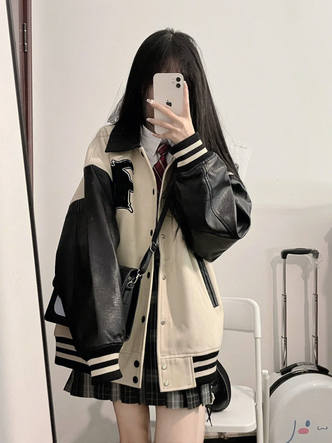 American Patchwork Baseball Jacket Jersey Women's Spring And Autumn Design Bomber Coat Loose Leather Jacket Coat Ins Fashion
American Patchwork Baseball Jacket Jersey Women's Spring And Autumn Design Bomber Coat Loose Leather Jacket Coat Ins Fashion