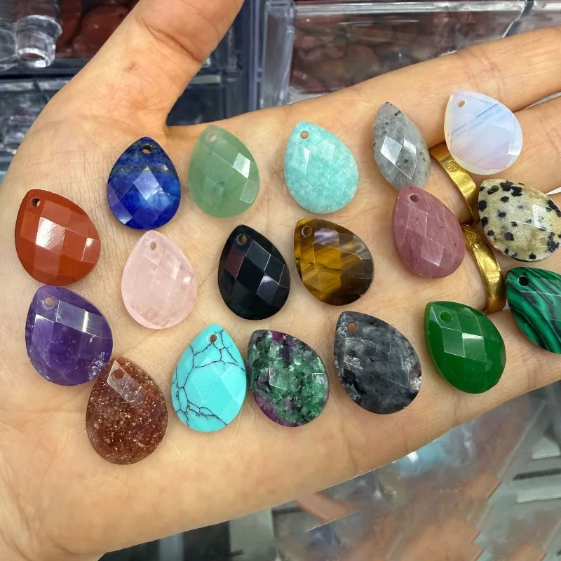 10pcs 13x18mm Faceted Waterdrop Natural Stone Pendant Carved Charms Hanging Ornaments Beads for DIY Jewelry Making
10pcs 13x18mm Faceted Waterdrop Natural Stone Pendant Carved Charms Hanging Ornaments Beads for DIY Jewelry Making