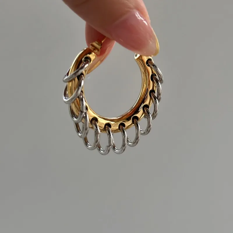 New Y2K Bowknot E-commerce Explosion New C-type Hoop Tassel Earrings Women's Fashion Light Luxury Jewelry 2025 Summer Charm Gift
New Y2K Bowknot E-commerce Explosion New C-type Hoop Tassel Earrings Women's Fashion Light Luxury Jewelry 2025 Summer Charm Gift