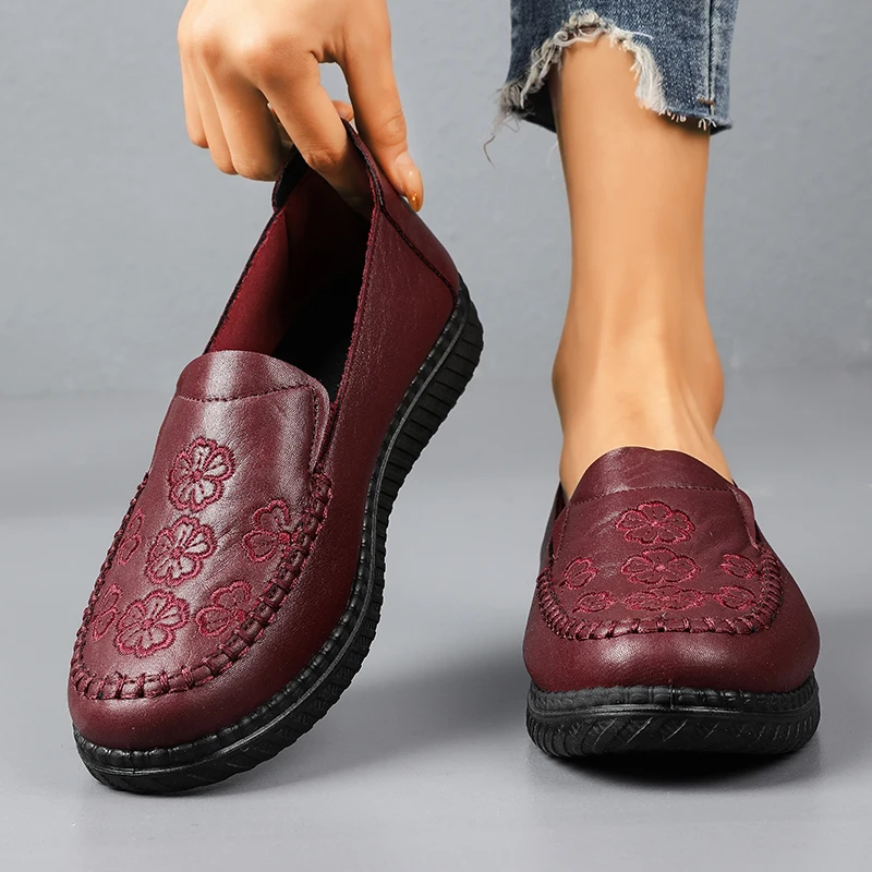 Women's Floral Embroidered Leather Loafers, Slip-On Non-slip Comfortable Casual Flats, Soft Sole Walking Shoes, Drop Shipping
Women's Floral Embroidered Leather Loafers, Slip-On Non-slip Comfortable Casual Flats, Soft Sole Walking Shoes, Drop Shipping